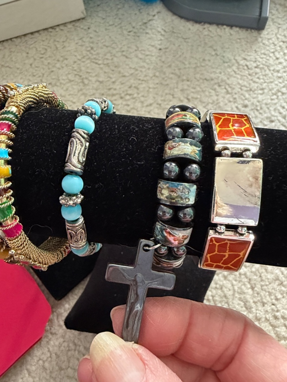 Lot/box Fashion Bracelets,bracelet/matching earrings & broken bracelet pieces - Picture 8 of 14